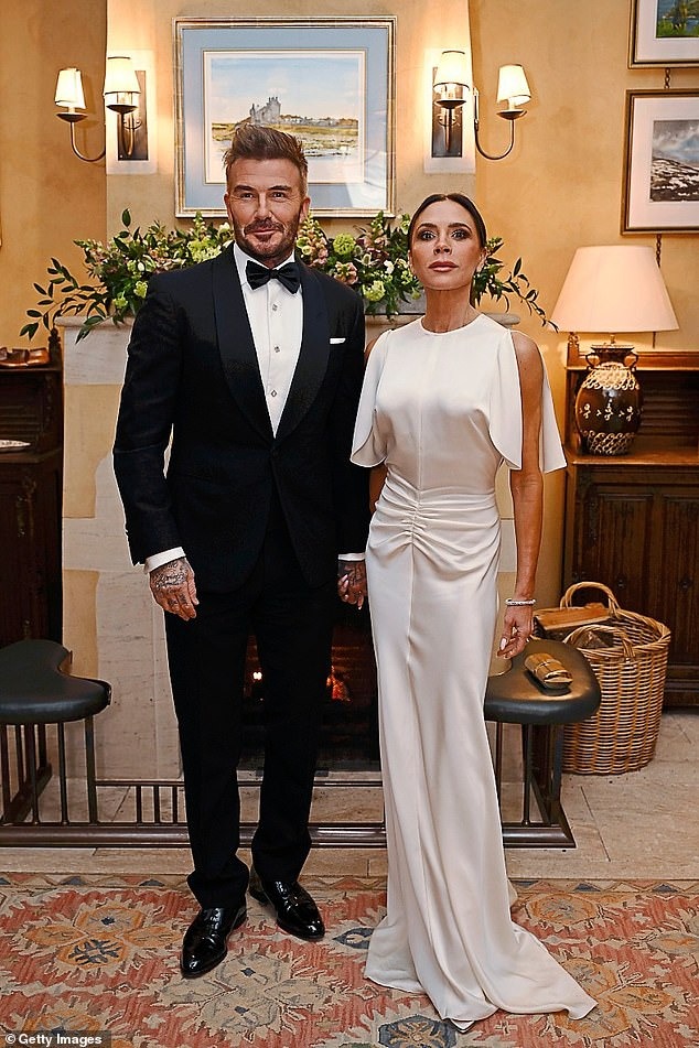 Laura Henshaw bị chỉ trích dùng tên tuổi David Beckham để thu hút sự chú ý