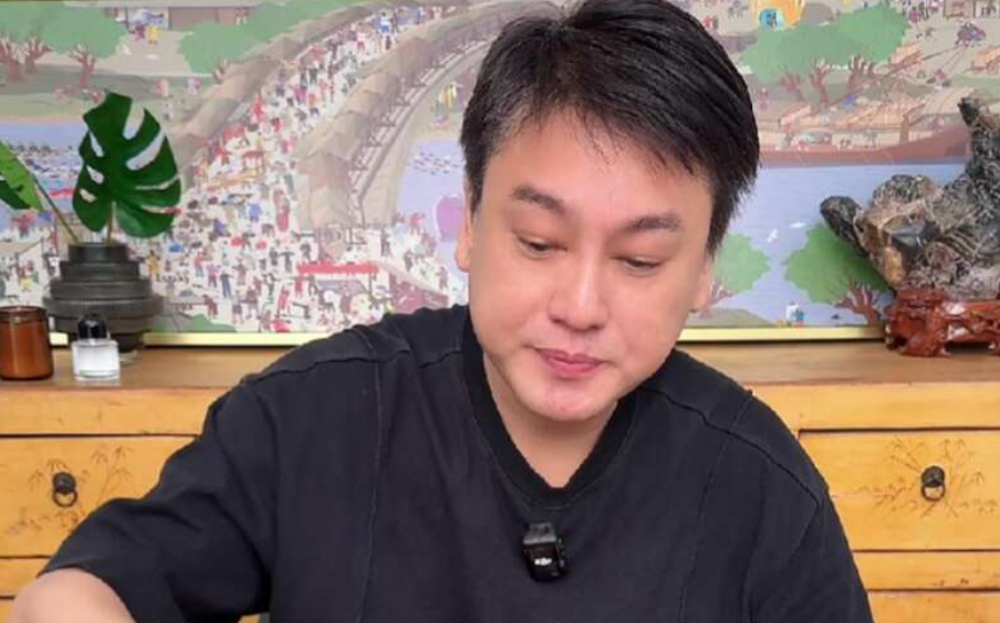 Chu Hiếu Thiên livestream chia sẻ