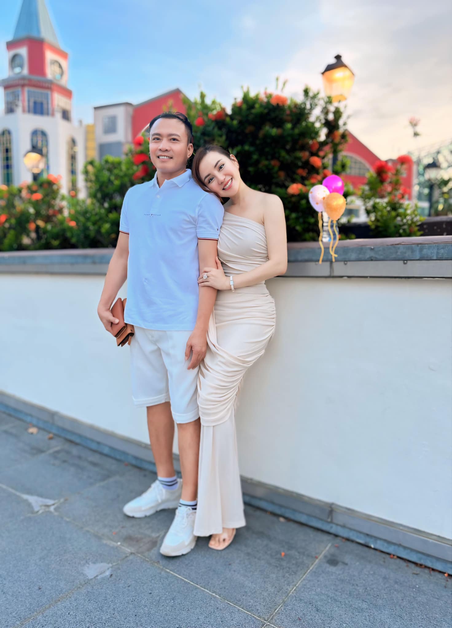 Vy Oanh cùng chồng đại gia