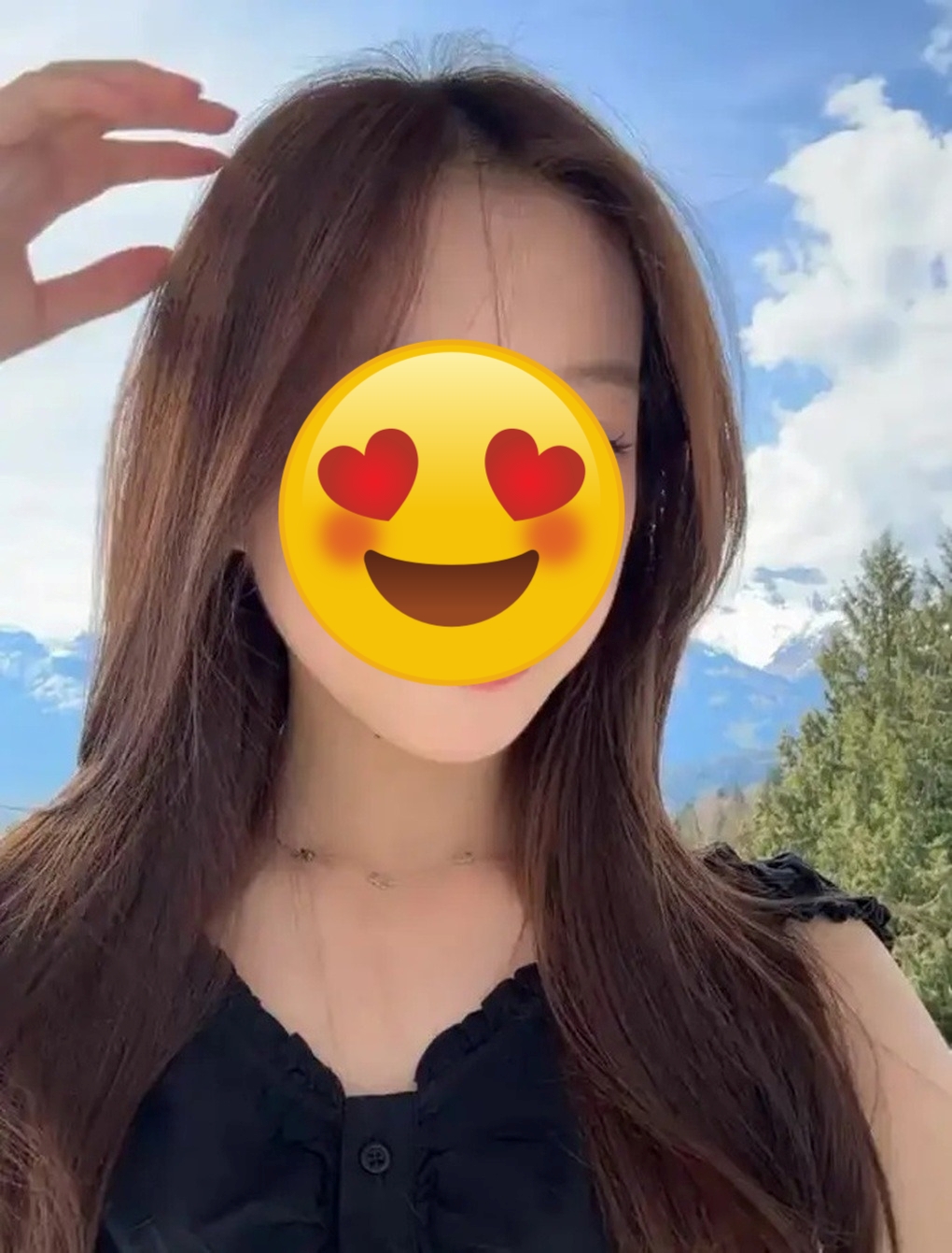 Ái nữ Triệu Vy có động thái lạ trên mạng xã hội