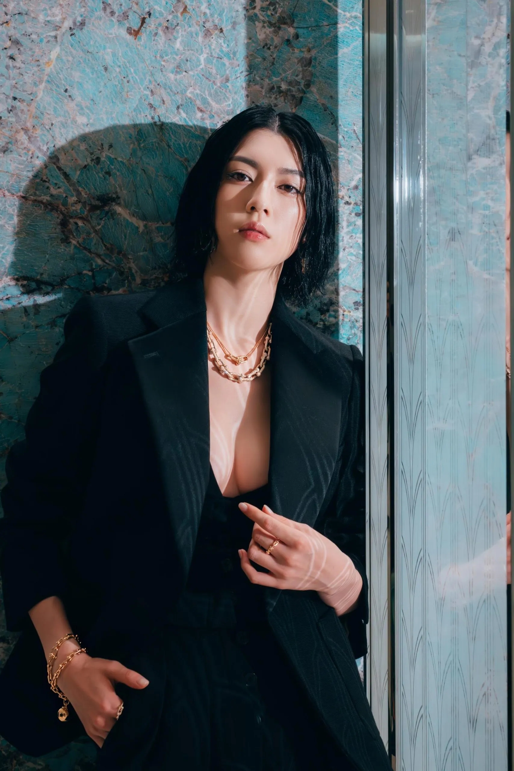 Thân hình nóng bỏng của Ayaka Miyoshi