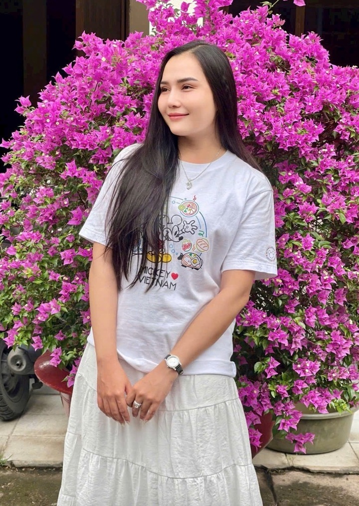 Vẻ đẹp ngọt ngào, phong cách nhẹ nhàng nữ tính