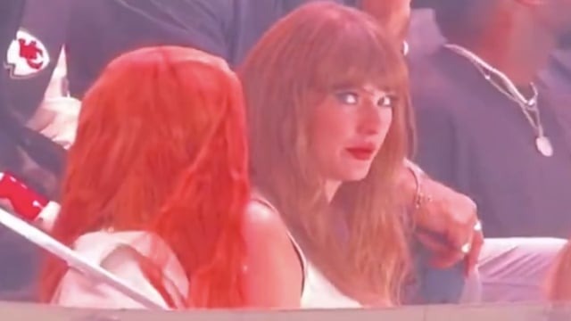 Taylor Swift đối mặt với la ó khi hôn phu thua trận
