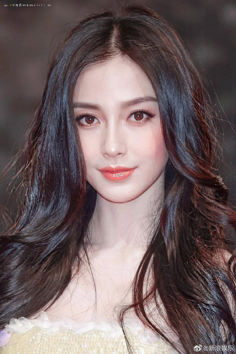 Angelababy gương mặt lai Tây