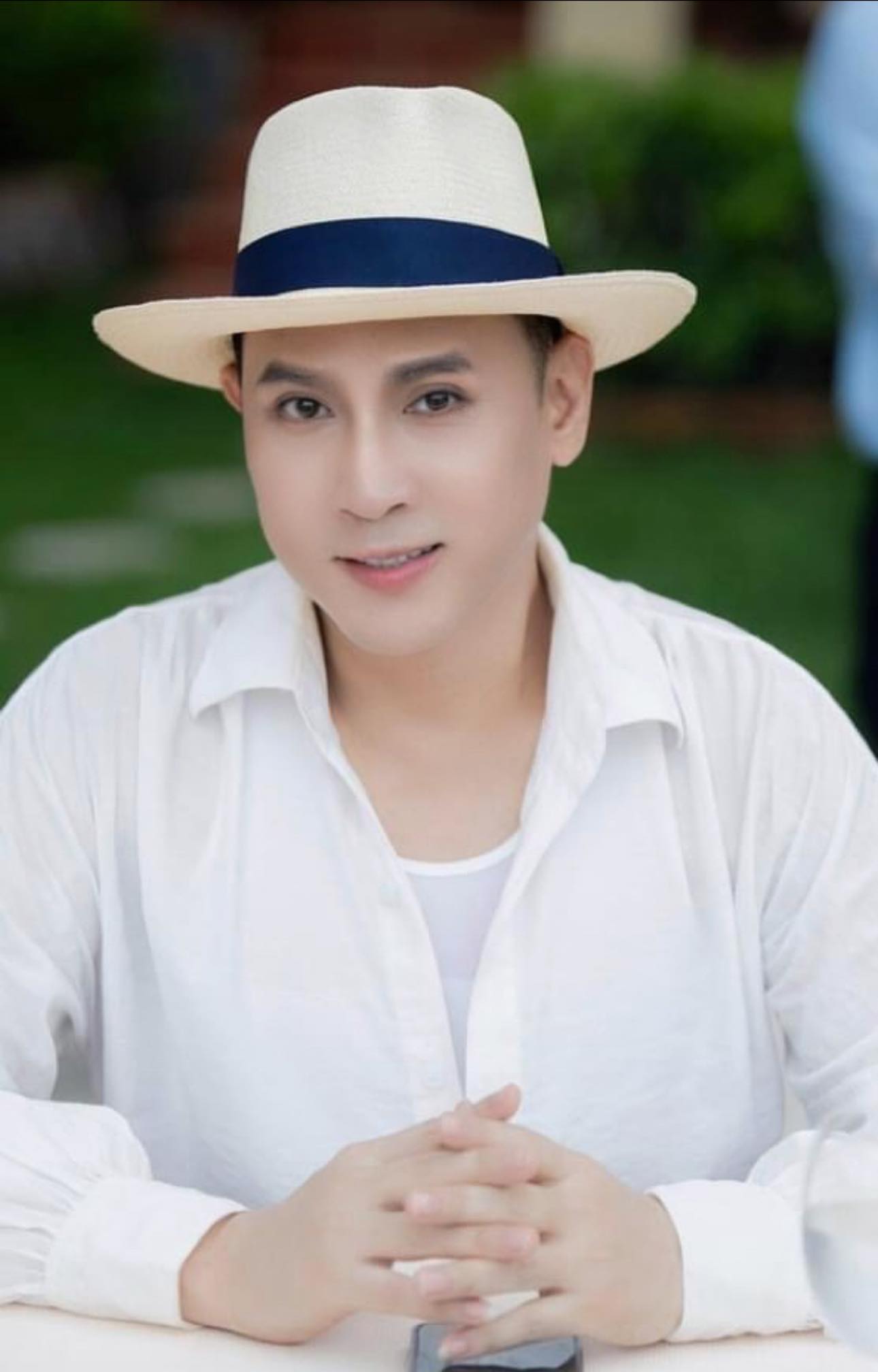 Hình ảnh ca sĩ Nguyên Vũ