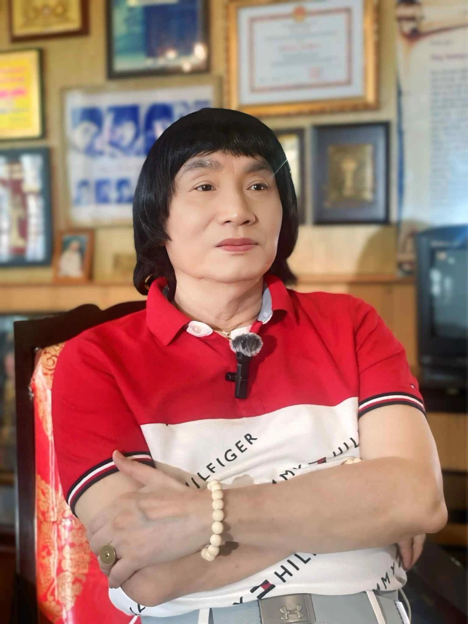NSND Minh Vương nhận danh xưng Ông hoàng cải lương