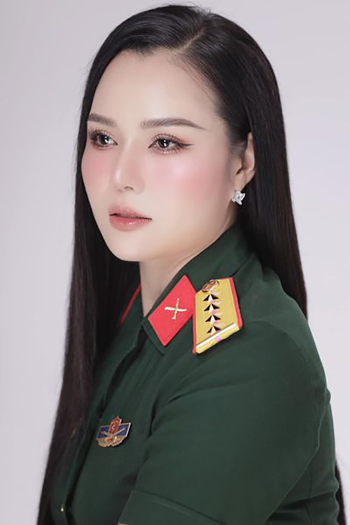 Thiếu tá Ngọc Vũ sơ tuyển MC toàn quân