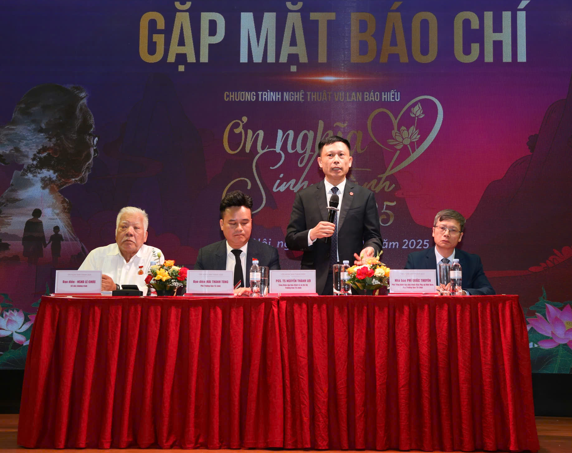 Dàn sao đình đám góp giọng tại 'Ơn nghĩa sinh thành 2025'