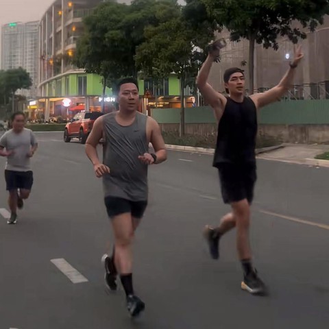 Trấn Thành chăm chỉ tập luyện