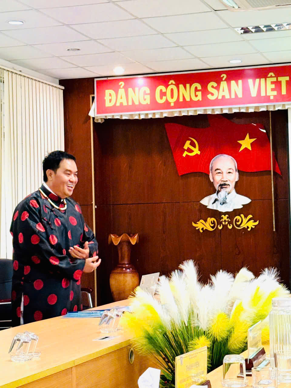 Nam nghệ sĩ Hoàng Mập với đề tài nghiên cứu Tổ nghiệp