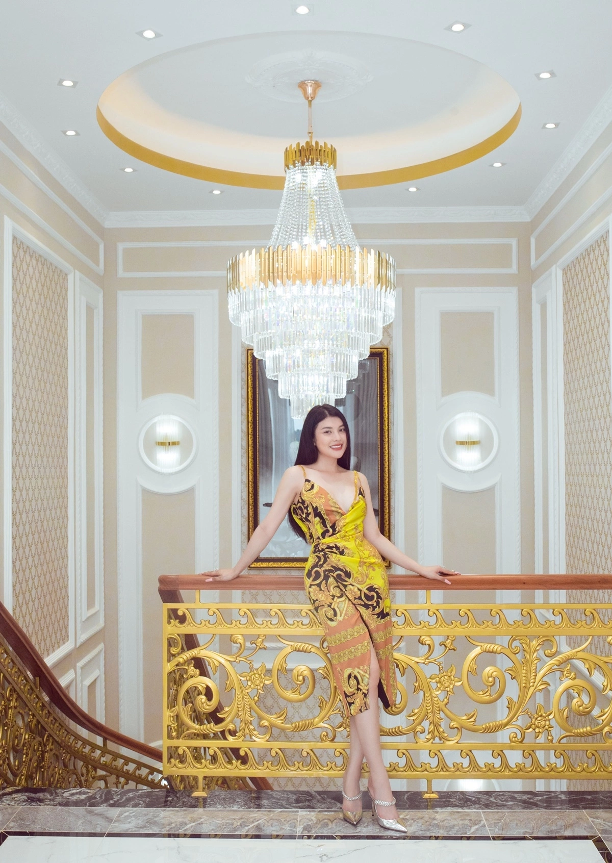 Thiết kế nội thất sang trọng của biệt thự Lily Chen