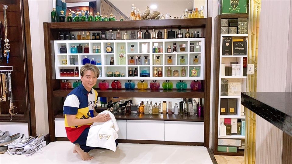 Góc trưng bày nước hoa