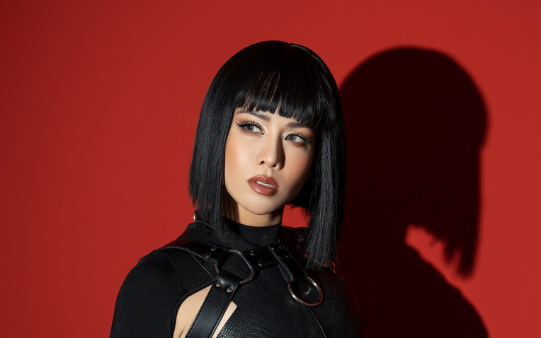 Nhật Kim Anh trong MV mới
