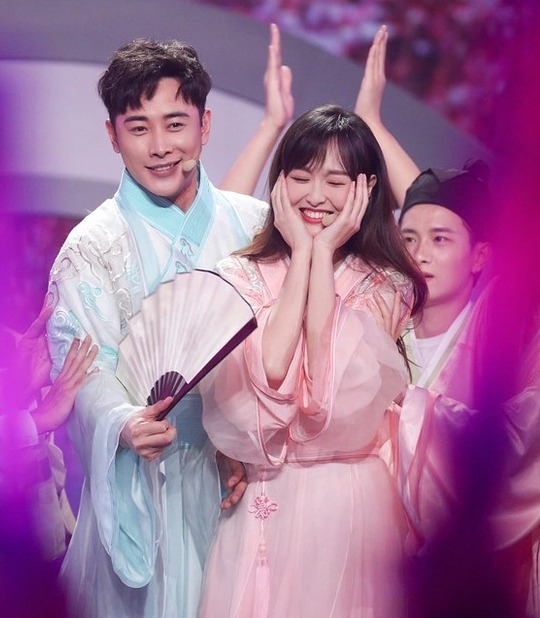 Người hâm mộ lo lắng cho hôn nhân của Đường Yên - La Tấn Người hâm mộ lo lắng cho cặp đôi