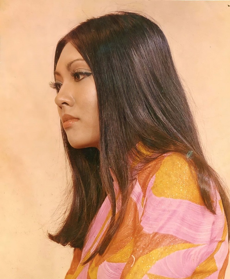 Hình ảnh danh ca Họa Mi
