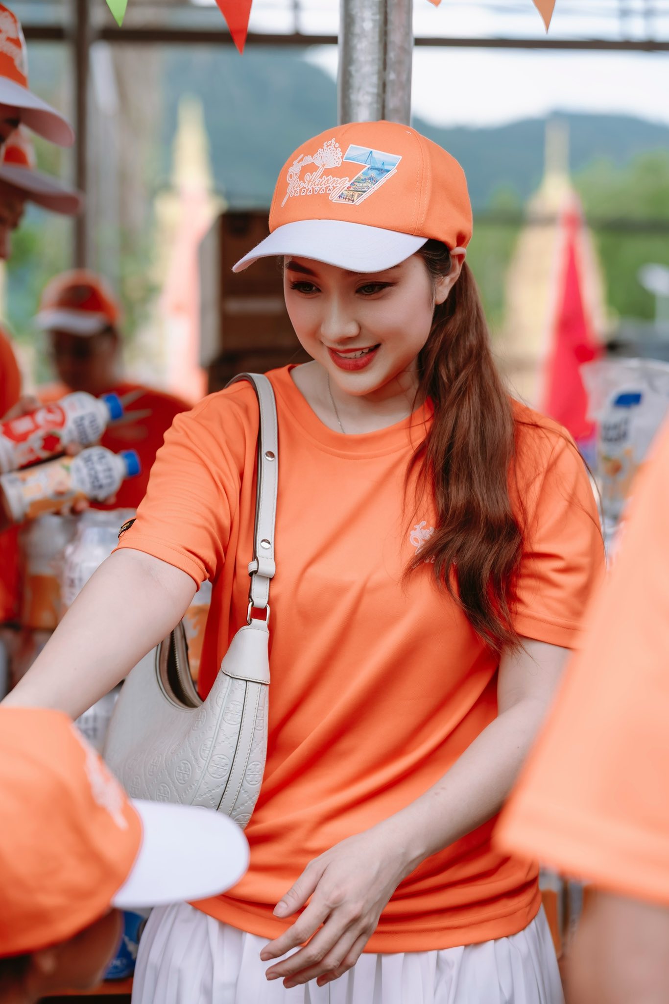 Nữ ca sĩ rạng rỡ trong đời thường