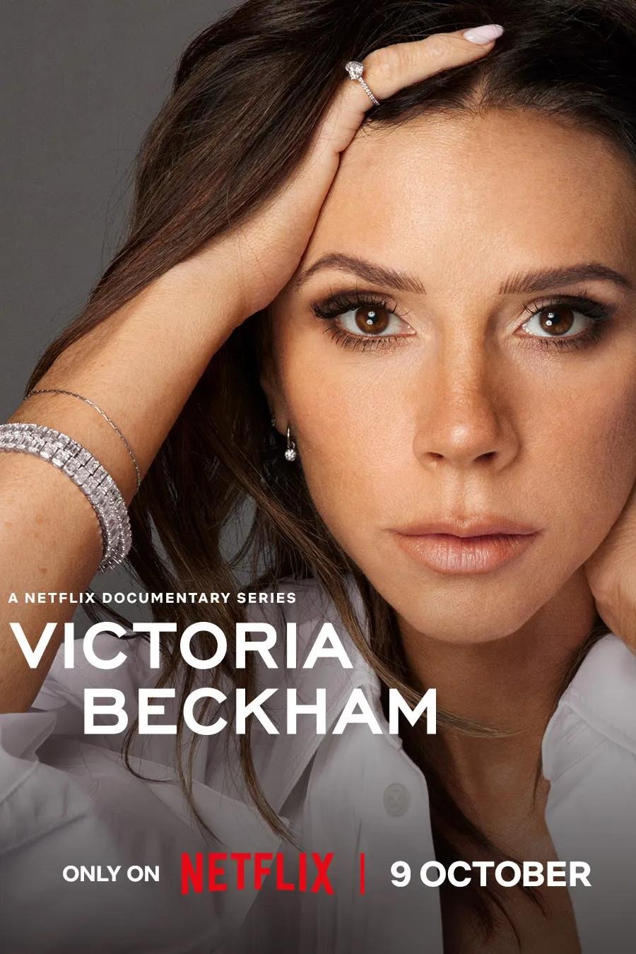 Bức ảnh quảng bá phim tài liệu Victoria Beckham được truyền thông Anh ưu ái