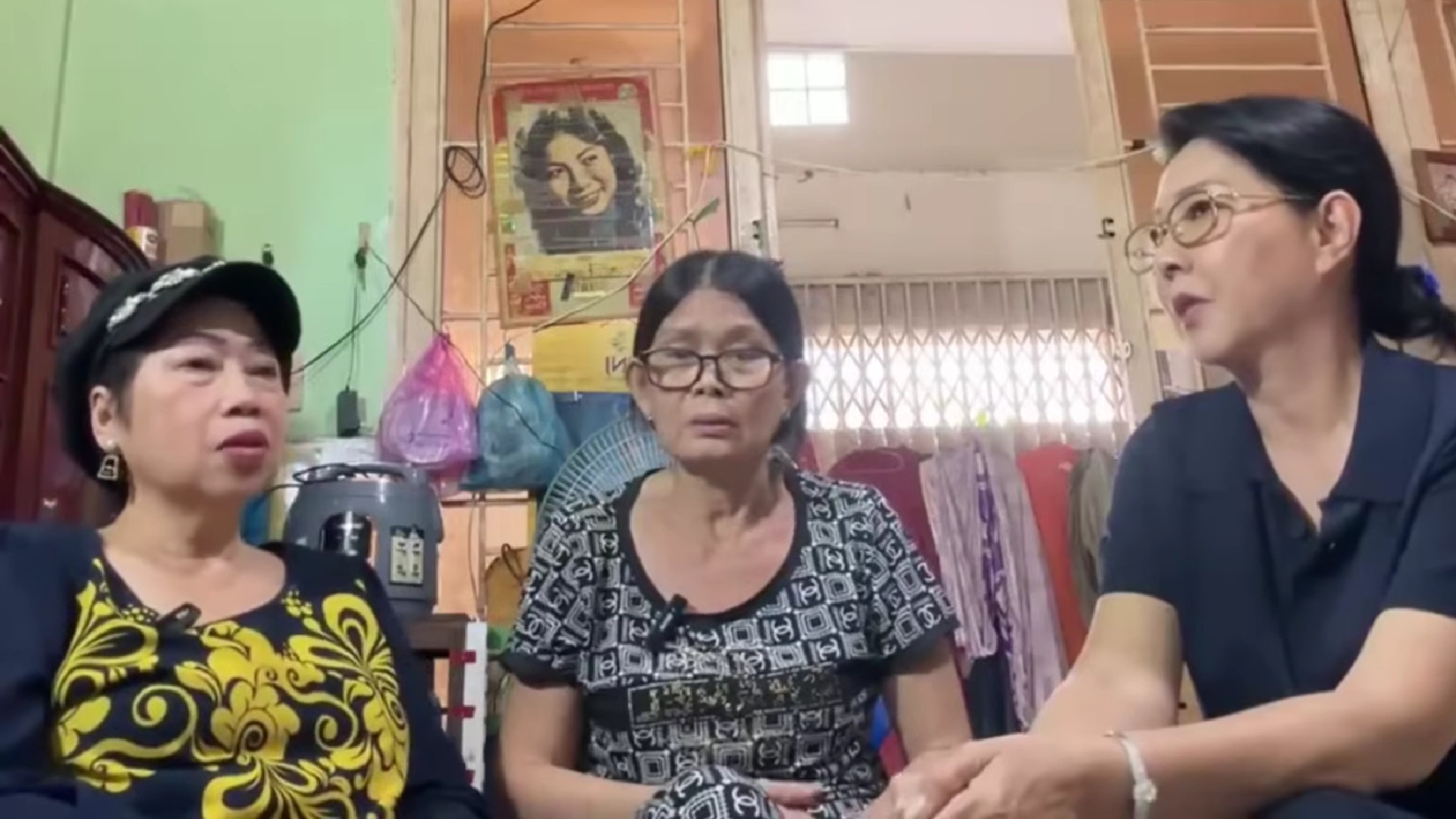 Cuộc gặp gỡ đầy xúc động giữa các nghệ sĩ