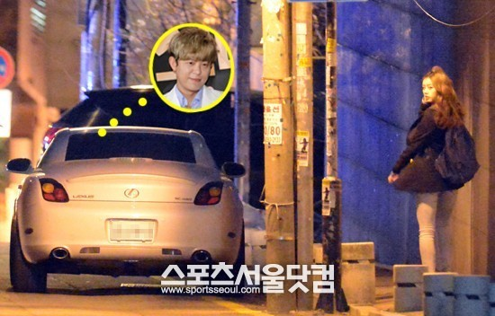 Báo chí đưa tin về chuyện tình Tony Ahn - Hyeri Trang Sport Seoul từng đưa tin cặp đôi hẹn hò vào tháng 4/2013