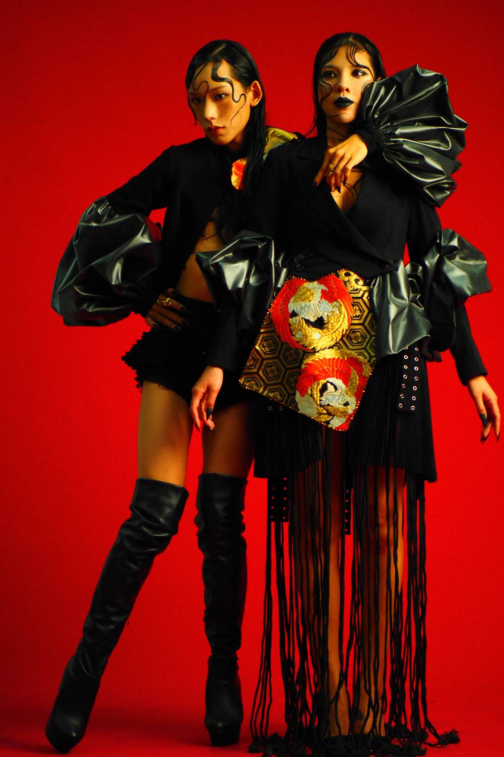 Vẻ đẹp hoang dại, huyền bí của bộ sưu tập