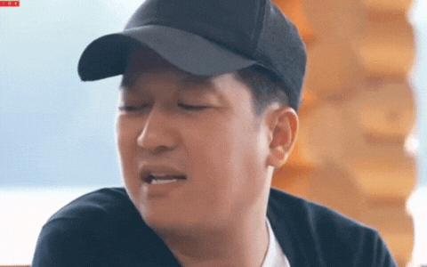 Trường Giang khó chịu khi Isaac nói