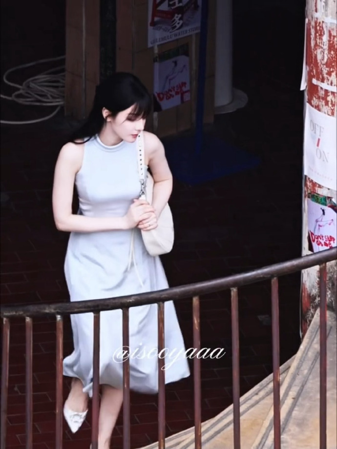 Dù chụp trộm nhưng đẹp như tạp chí