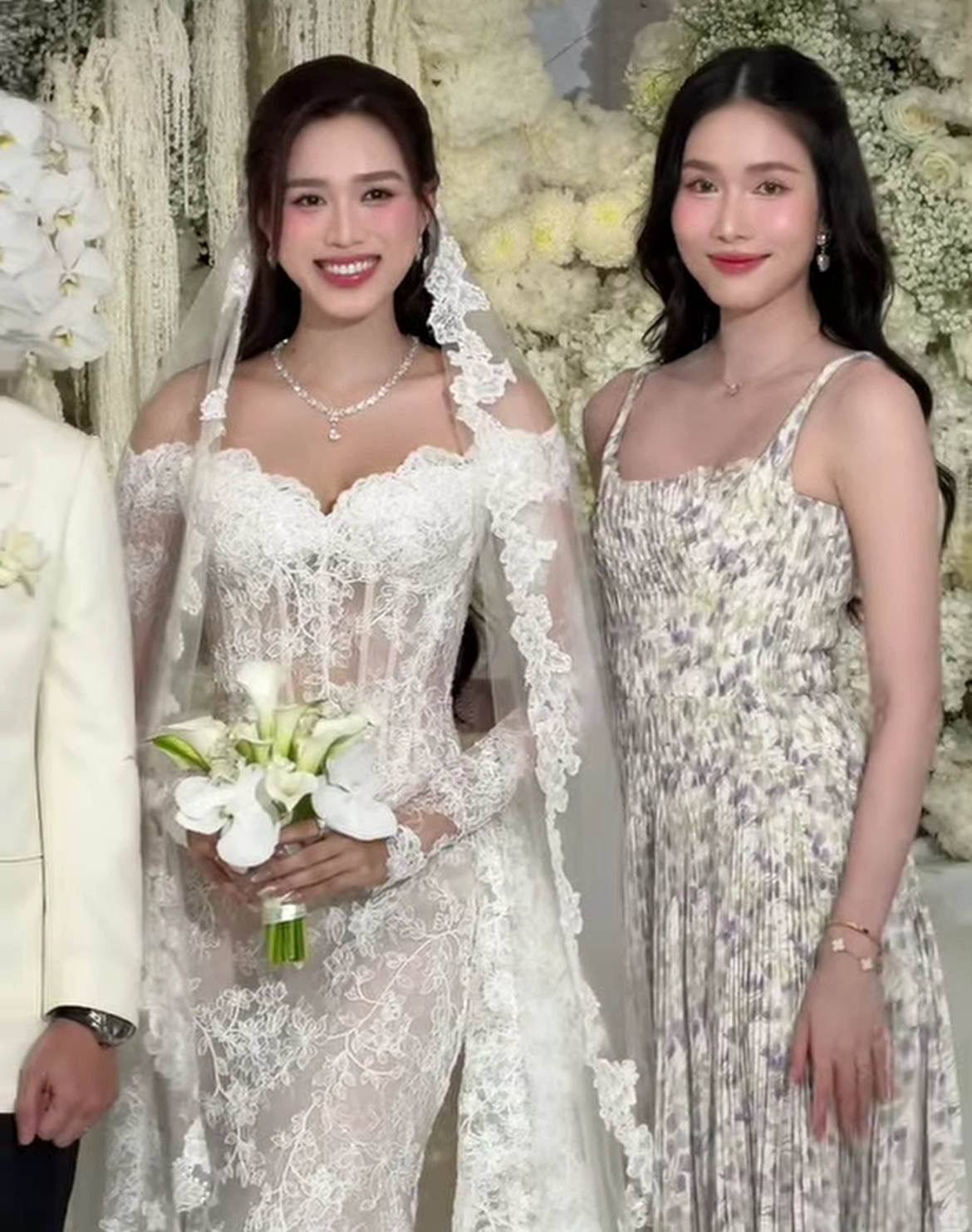 Á hậu Phương Anh tại tiệc cưới Đỗ Hà