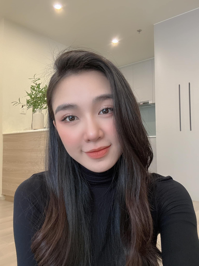 Diện mạo của Tú Tri trước khi xuống tóc