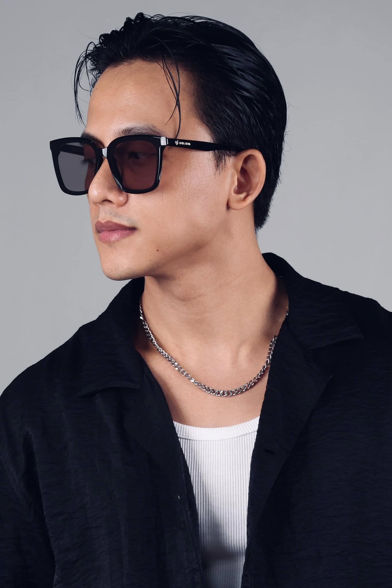 Ngoại hình ấn tượng của Mai Tài Phến Mai Tài Phến sở hữu ngoại hình bắt mắt