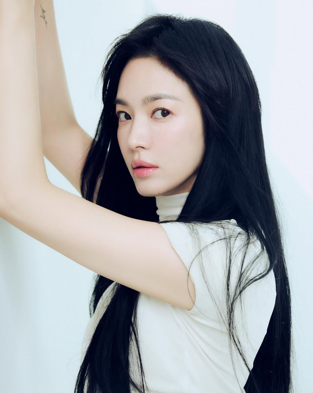 Fan nhận xét Song Hye Kyo hợp với vai trò làm mẹ