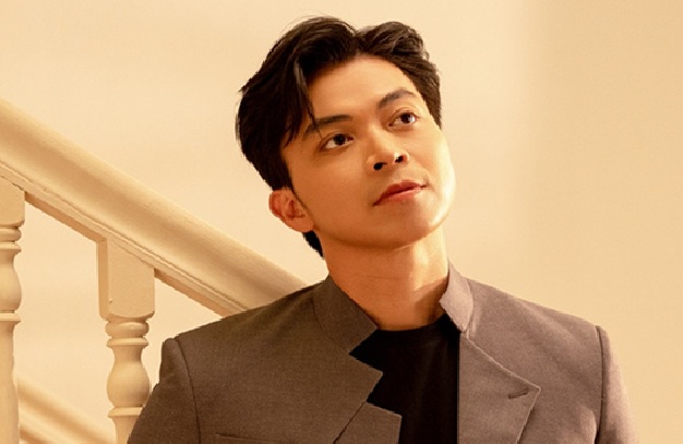 Chân dung nam ca sĩ dám bán vé đắt ngang Mỹ Tâm, Hà Anh Tuấn- Ảnh 11. Lân Nhã trong một buổi biểu diễn