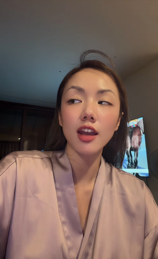 Phương Ly với phong cách hài hước, dễ thương