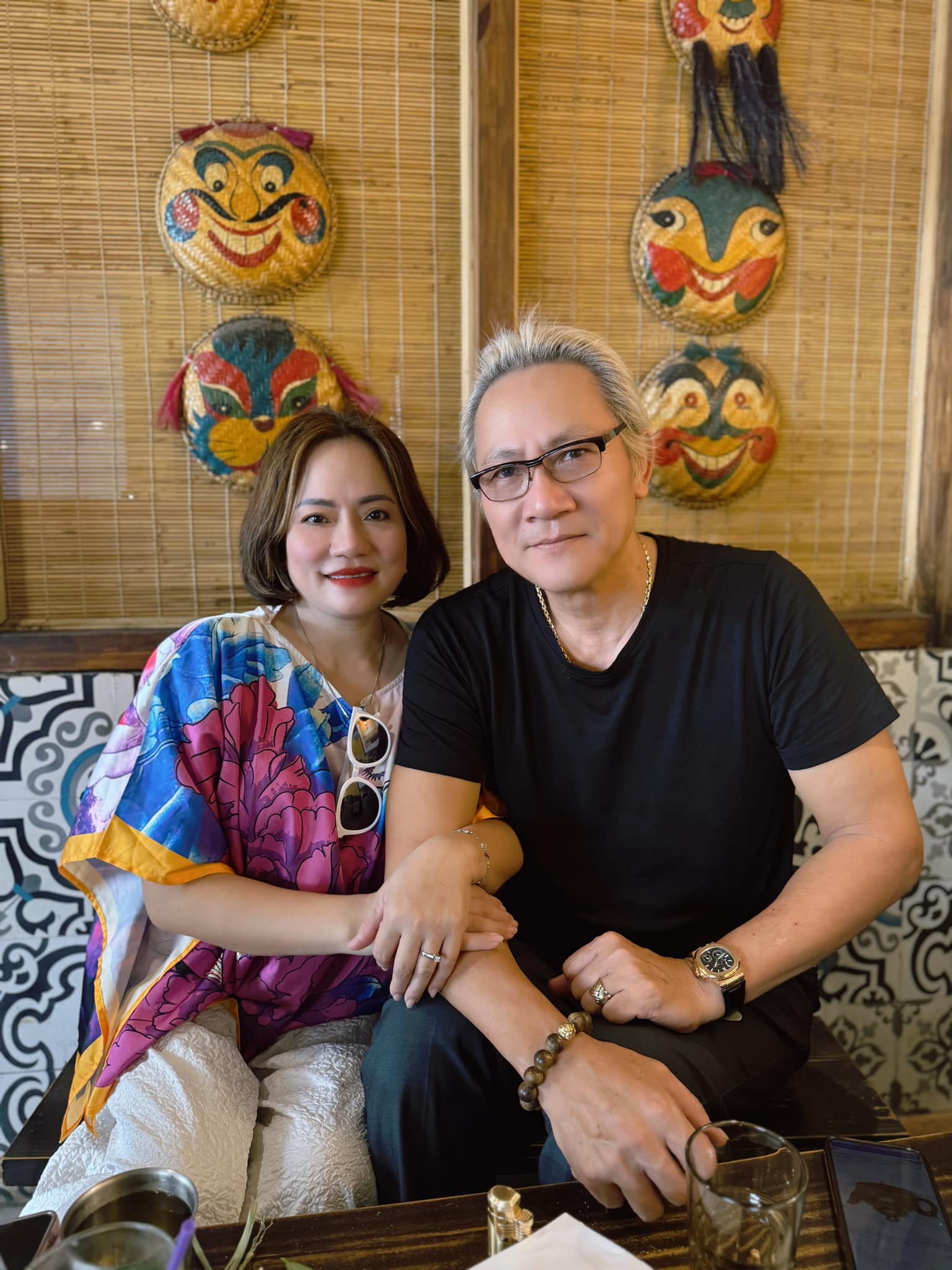 NSƯT Hoàng Hải cùng vợ ngoài đời