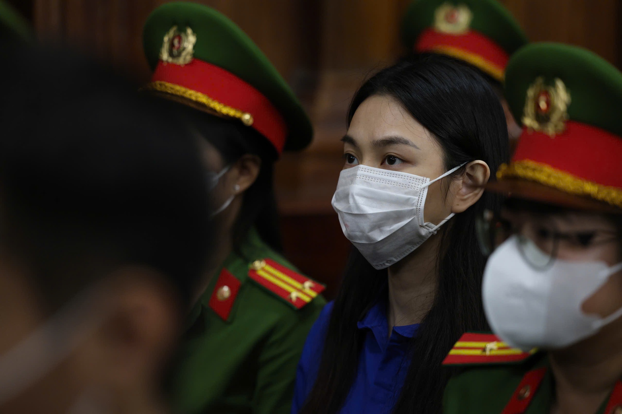 Hình ảnh bị cáo tại phòng xét xử