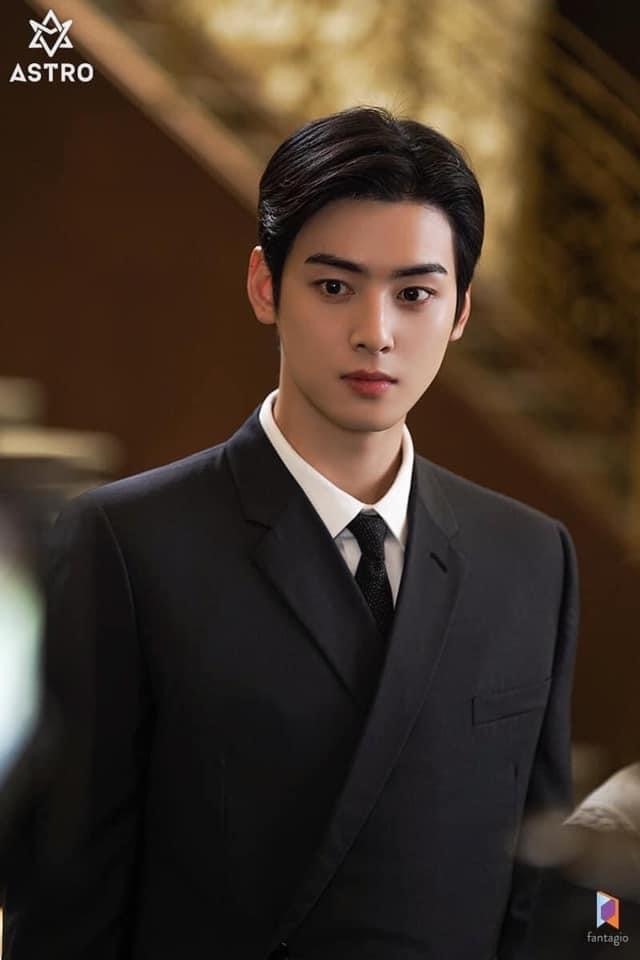 Cha Eun Woo với vai trò diễn viên thành công