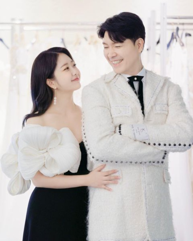 Park Soo Hong hiện tại sống hạnh phúc bên vợ con