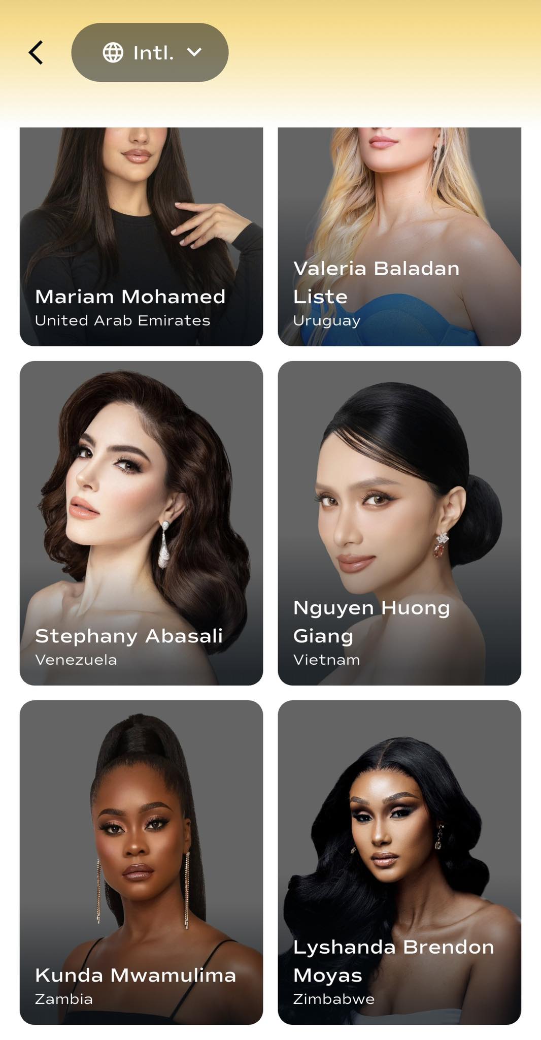 Hồ sơ của Hương Giang đã xuất hiện trên ứng dụng bình chọn của cuộc thi