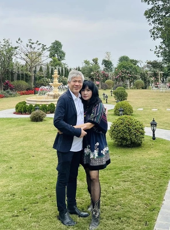 NSND Thanh Lam và bác sĩ Hùng. NSND Thanh Lam và bác sĩ Hùng