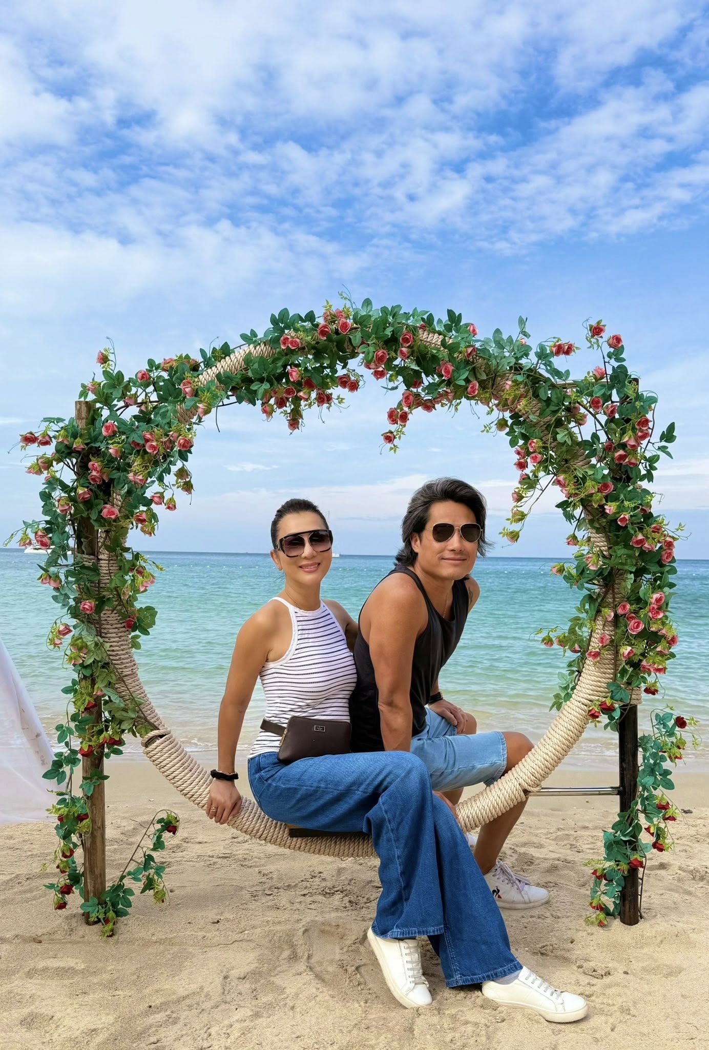 MC Kỳ Duyên và người đàn ông cô vừa cầu hôn. MC Kỳ Duyên và người đàn ông cô vừa cầu hôn