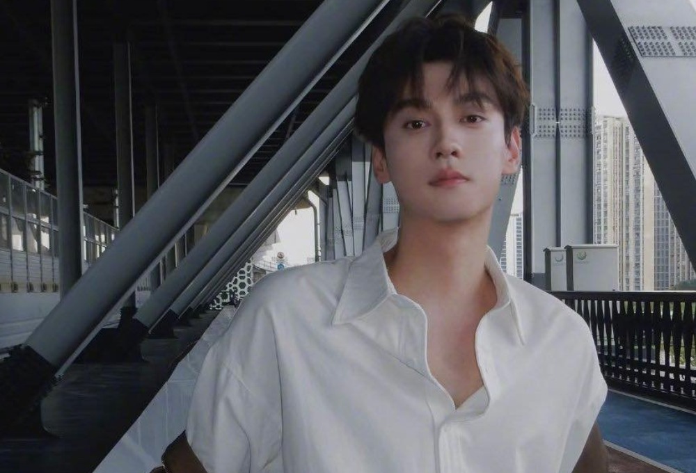 Điền Hủ Ninh bị cấm sóng