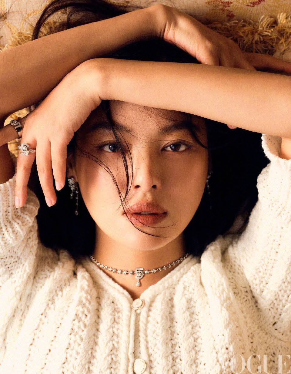 Hình ảnh chân dung Tân Chỉ Lôi Tân Chỉ Lôi với vẻ ngoài không chuẩn mực