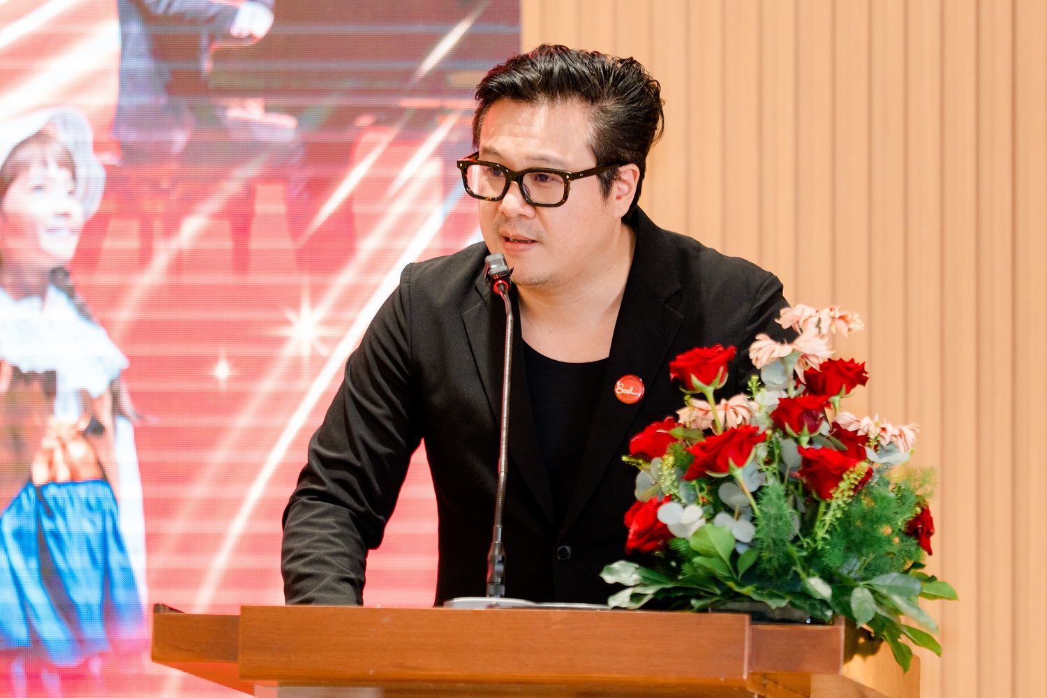 Thanh Bùi ra mắt học viện