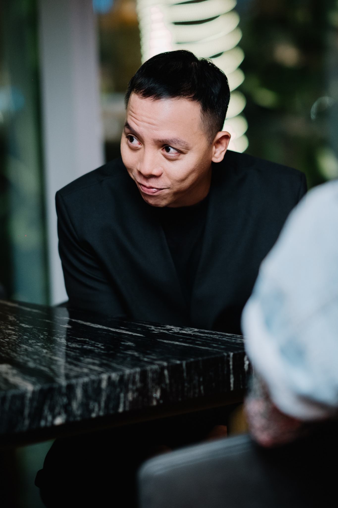 Phản ứng của Touliver khi thấy Tóc Tiên mặc áo 2 dây khoe body mướt mắt- Ảnh 3. Tóc Tiên và Touliver ít xuất hiện chung